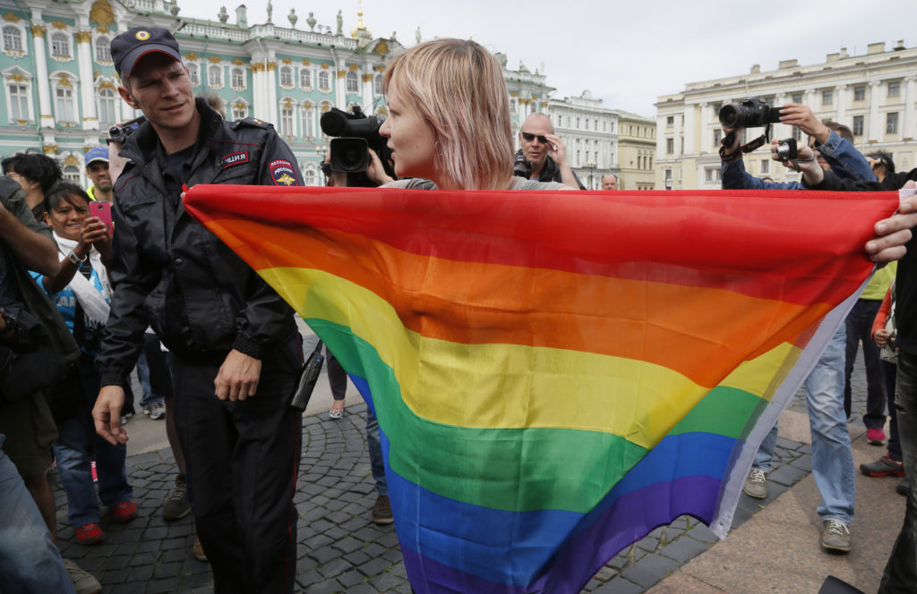 Καταδίκη της Ρωσίας από το ΕΔΑΔ για ομοφοβικό νόμο