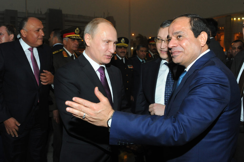 Αίγυπτος: Αποκτά πυρηνικό σταθμό με τη βοήθεια των Ρώσων