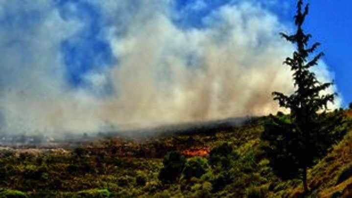 Ζάκυνθος: Σε ύφεση η φωτιά