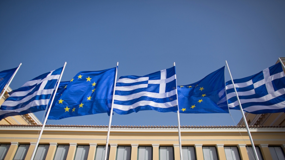 Κομισιόν: Να κλείσει η διαδικασία υπερβολικού ελλείμματος για την Ελλάδα