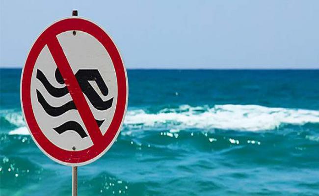 Δείτε σε ποιες περιοχές της Αττικής απαγορεύεται το κολύμπι
