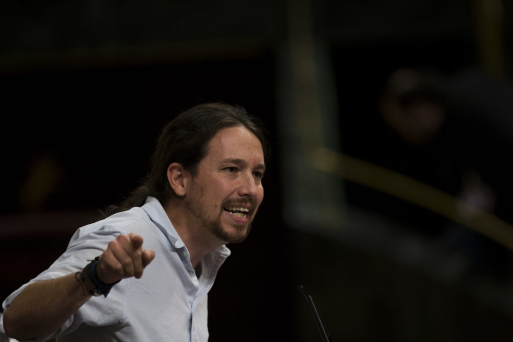 Ισπανία: Podemos και Σοσιαλιστές συζητούν πιθανή συνεργασία