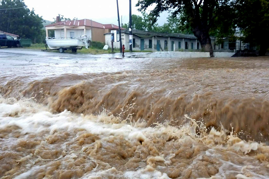 Κακοκαιρία: Σταδιακή υποχώρηση από την Τρίτη