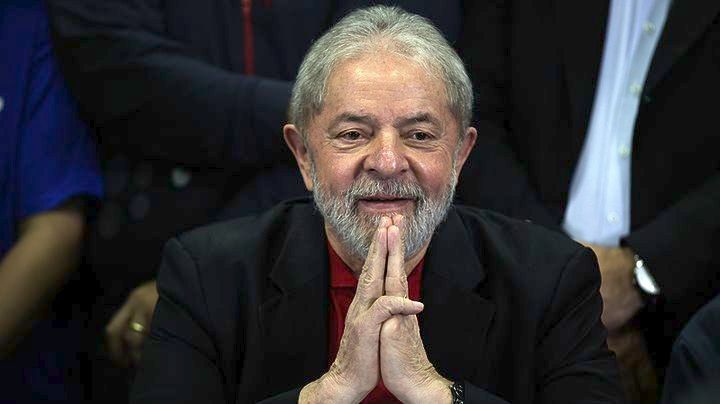 Δέσμευση 165.000 ευρώ και κατάσχεση περιουσιακών στοιχείων για τον πρώην πρόεδρο της Βραζιλίας Λούλα