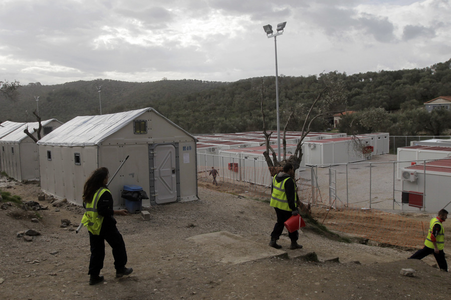 17χρονος Αφγανός μαχαίρωσε 3 συμπατριώτες του στον καταυλισμό Οινοφύτων