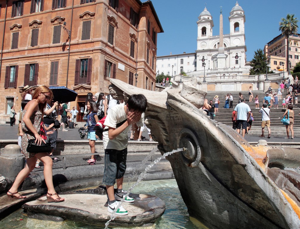 Ρώμη: Απειλείται με διακοπή νερού λόγω ζέστης