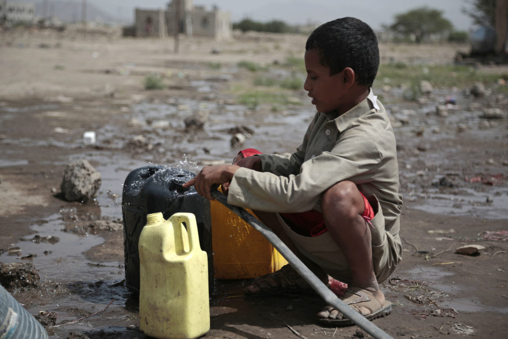 Υεμένη: Δύο εκατομμύρια παιδιά υποφέρουν από «οξύ υποσιτισμό» (Photos)