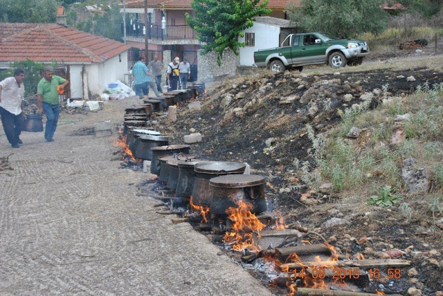 Μητροπολίτης κατά… βλάχικης μακαρονάδας – Χαμός σε χωριό της Αιτωλοακαρνανίας