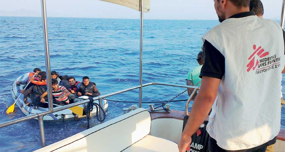 Αναστέλλουν τις αποστολές διάσωσης στη Μεσόγειο