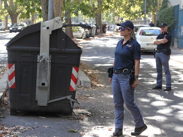 Ρώμη: Μακάβριο εύρημα στα σκουπίδια – Δύο γυναικείες γάμπες (Video)
