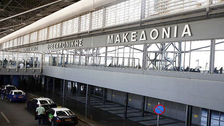 Αναγκαστική προσγείωση αεροσκάφους στο «Μακεδονία»