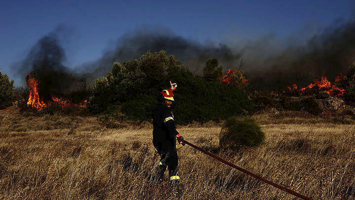 Πυρκαγιά στην περιοχή της Κυπαρισσίας