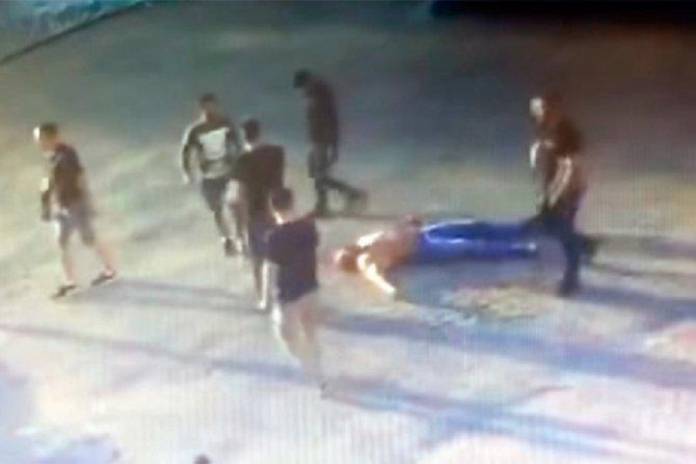 Σοκ στον χώρο του αθλητισμού: Αρσιβαρίστας ξυλοκοπείται μέχρι θανάτου (ΣΚΛΗΡΟ Video)