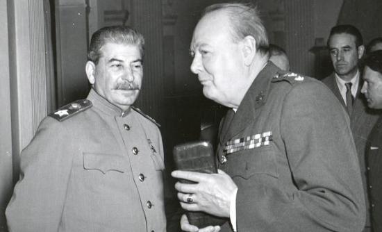 Πορτρέτο του Τσόρτσιλ- δώρο στον Στάλιν βγαίνει στο σφυρί
