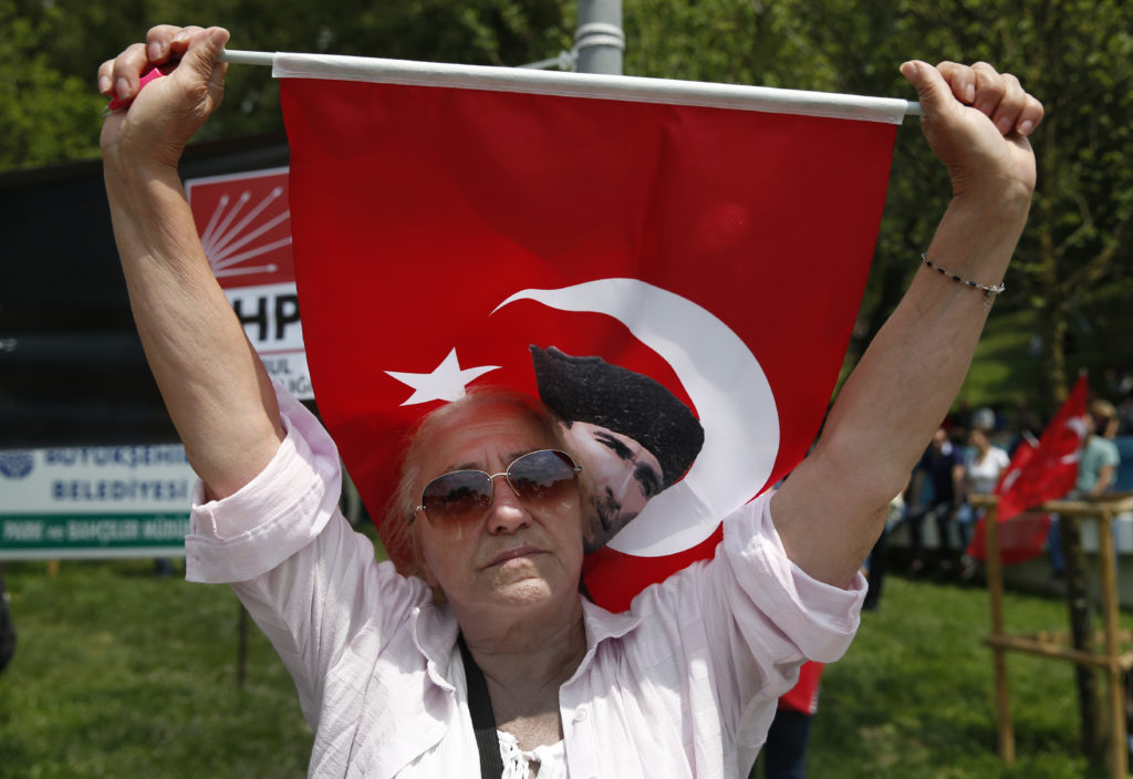Κιλιτσντάρογλου: “Τυραννική η διακυβέρνηση Ερντογάν”