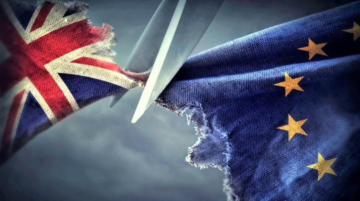 Brexit: Αρχίζει ο τρίτος γύρος των συνομιλιών – Τι θα γίνει με τους ξένους υπηκόους