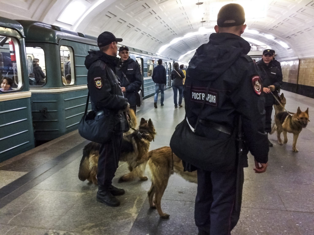 Συναγερμός στη Μόσχα: Συνέλαβαν επίδοξους τρομοκράτες – Θα «χτύπαγαν» την Παρασκευή