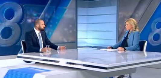 Ο Τζανακόπουλος θυμίζει στην Κοσιώνη την αντίδραση της πεθεράς-Ντόρας για την Eldorado (Video)