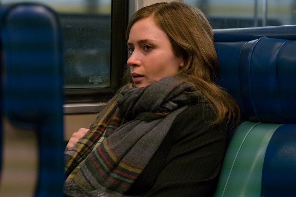 «Το κορίτσι του τρένου»: Η κορυφαία ταινία μυστηρίου μόνο στη Nova!