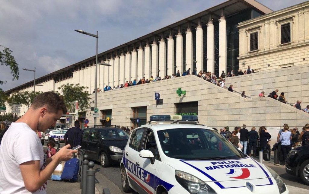 Τρεις νεκροί στον σιδηροδρομικό σταθμό της Μασσαλίας