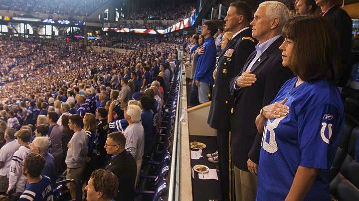 ΗΠΑ: Ο Αντιπρόεδρος Πενς, έφυγε από το γήπεδο όταν οι παίκτες διαμαρτυρήθηκαν στον εθνικό ύμνο;
