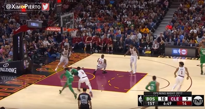 Φρικτός τραυματισμός του Hayward των Celtics: Το πόδι του γύρισε 90 μοίρες (ΠΡΟΣΟΧΗ, σκληρές εικόνες+Video)
