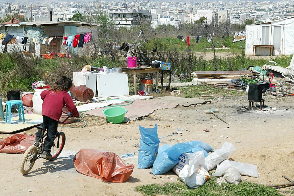 Το Παρατηρητήριο Ρατσιστικών Εγκλημάτων μήνυσε τον Άδωνι Γεωργιάδη