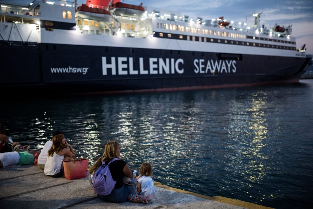 Super Deal στην ακτοπλοΐα: Στην Attica Group η Hellenic Seaways – Απόσυρση Γκριμάλντι με αγορά δύο πλοίων