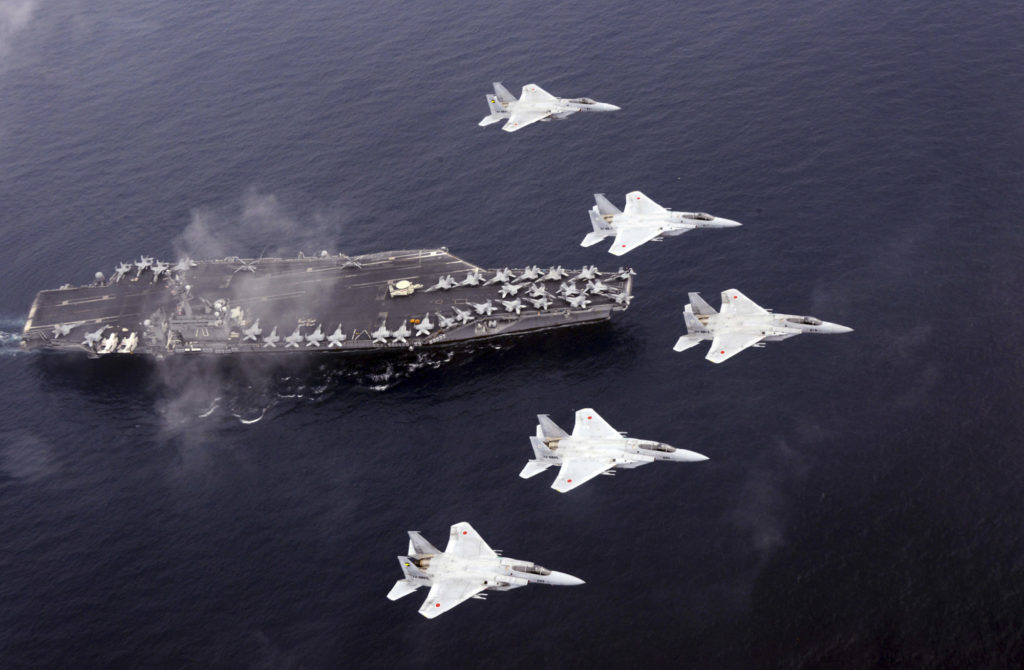Επίδειξη δύναμης των ΗΠΑ στον Ειρηνικό: Υπερ-άσκηση με τρία αεροπλανοφόρα