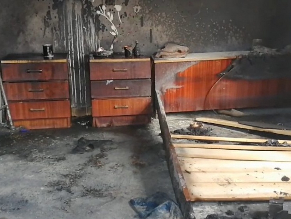 Σπάρτη: 53χρονος έλουσε με οινόπνευμα και έκαψε την 95χρονη θεία του