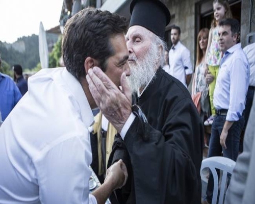 Πένθος για τον Αλέξη Τσίπρα – «Έχασε» τον αγαπημένο του θείο,  παπα-Δημήτρη