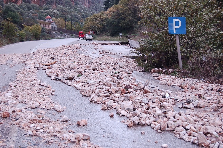 Διακοπή 20 ημερών στην Εθνική Οδό Αντίρριου-Ιωαννίνων λόγω κατολισθήσεων (Photos)