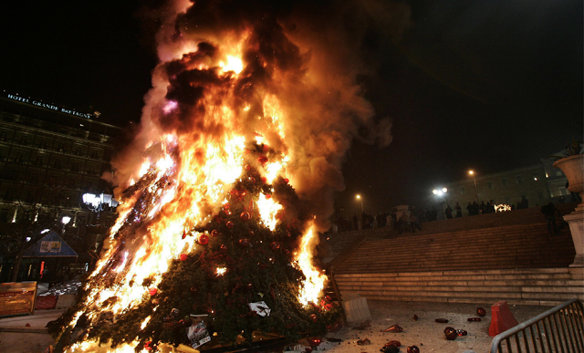 Ο δικός μας Δεκέμβρης – Μια γενιά που ήθελε να αλλάξει τον κόσμο