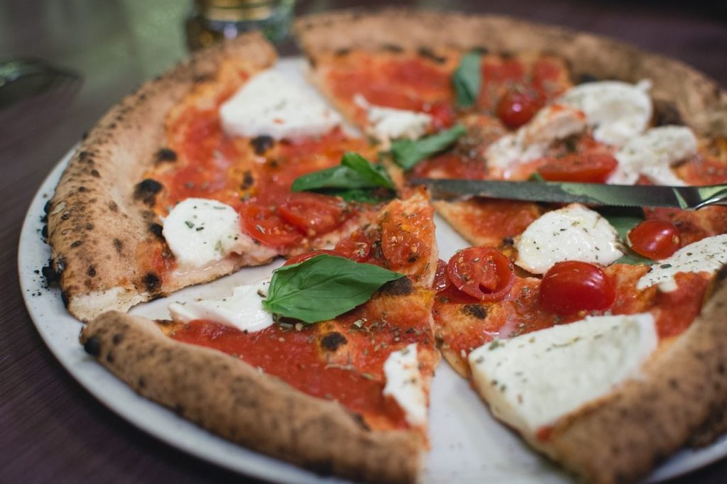 Η ναπολιτάνικη πίτσα προστατεύεται από την Unesco