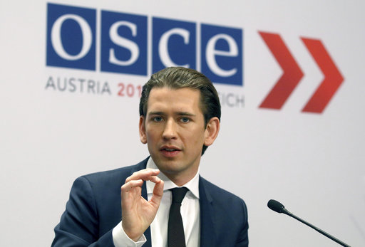 Αυστρία: Ο ακροδεξιός Σεμπάστιαν Κουρτς αναλαμβάνει σήμερα την εξουσία