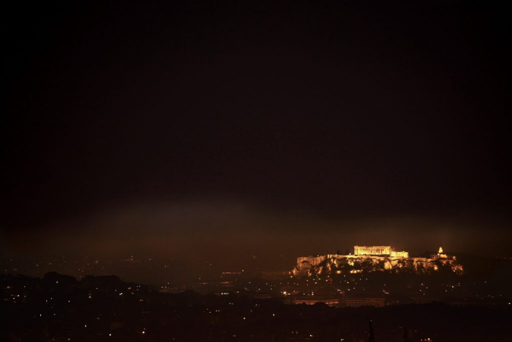 Σύσταση για αποφυγή χρήσης τζακιών και θερμαστρών