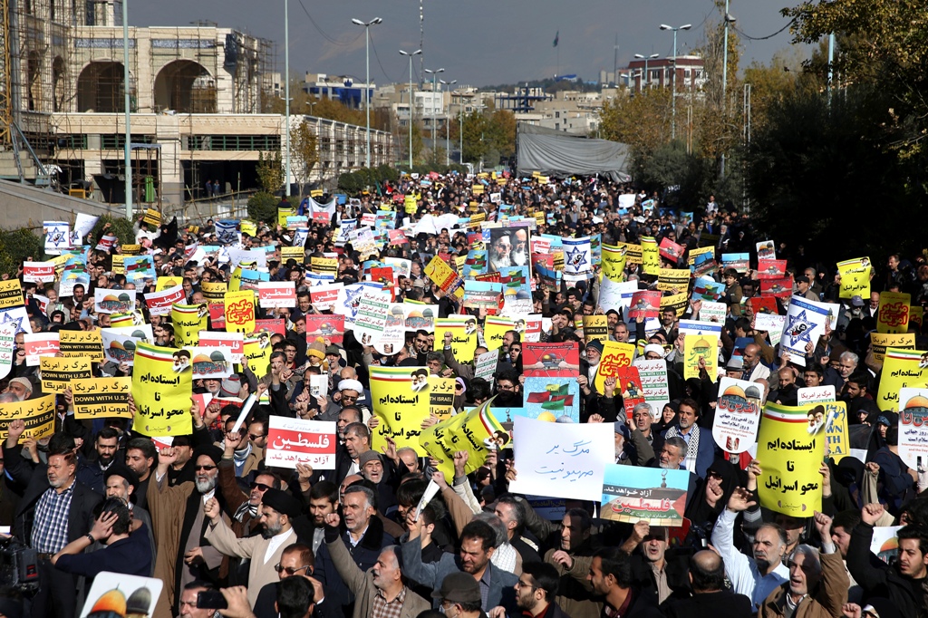 Iράν: Περιορίστηκε από τις αρχές η πρόσβαση στα μέσα κοινωνικής δικτύωσης μέσω κινητών τηλεφώνων