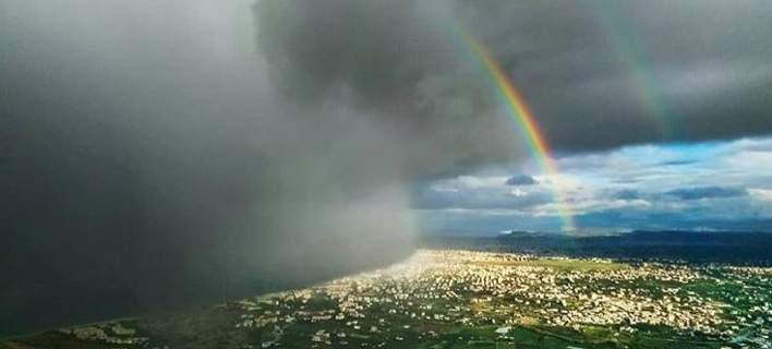 Ένα υπέροχο ουράνιο τόξο στον κρητικό ουρανό (Photo)