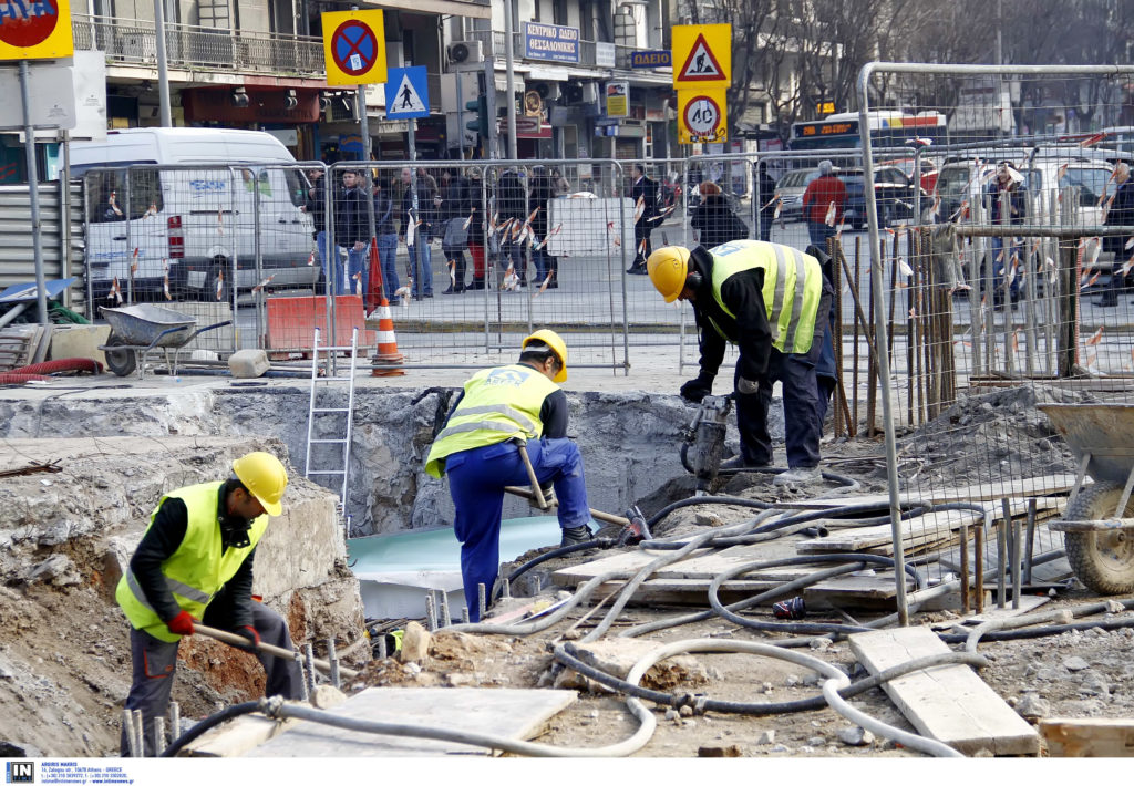 Οι πιο σκληρά εργαζόμενοι στην Ευρώπη οι Έλληνες – Αποκαλυπτικά στοιχεία του ΟΟΣΑ