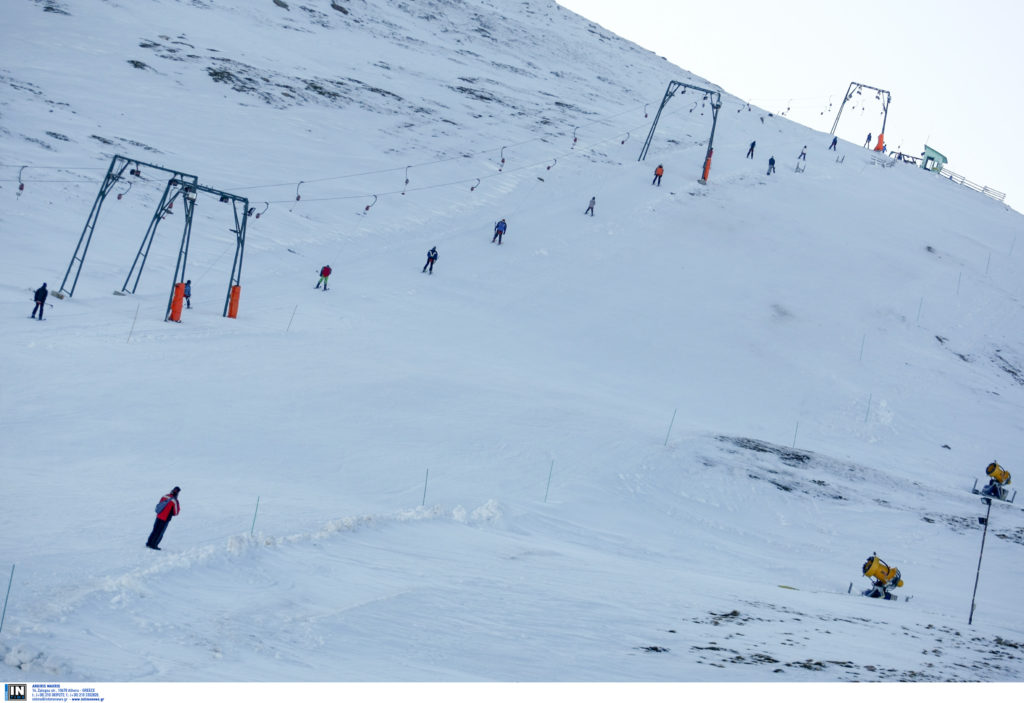Διακοπές στα σχολεία το χειμώνα για σκι ζητάνε οι ξενοδόχοι από την Κουντουρά