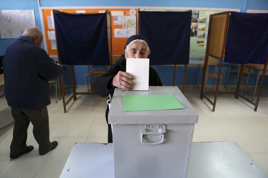 Κύπρος: Ντέρμπι με ξεκάθαρο φαβορί τον Μαλά οι προεδρικές εκλογές – Ρυθμιστής ο Παπαδόπουλος