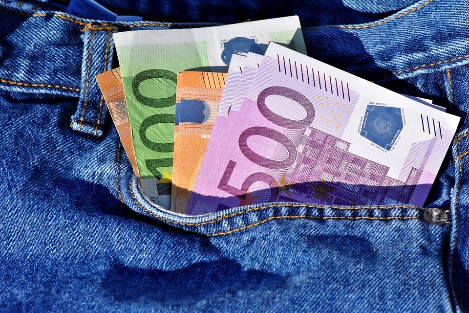 Μειώνεται ο αριθμός των οφειλετών με ληξιπρόθεσμα χρέη – Στα 500 εκατ. ευρώ οι απλήρωτοι φόροι τον Μάιο