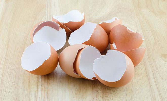 Γιατί να μην πετάτε τα τσόφλια από τα αυγά