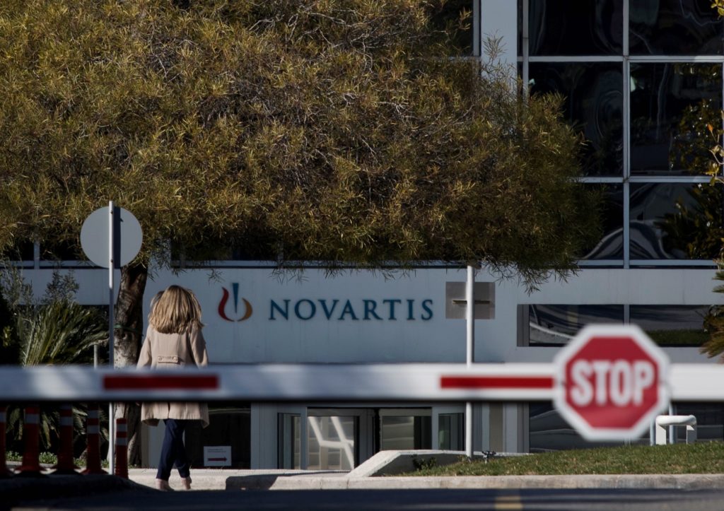 Στοιχεία φωτιά στη δικογραφία της Novartis – Ποιοι πήραν μίζες 50 εκατομμύρια ευρώ