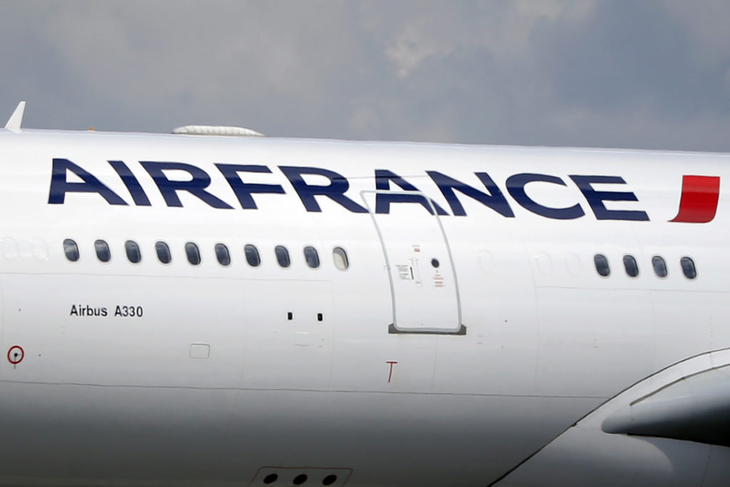 Ακυρώσεις πτήσεων της Air France την Πέμπτη – Αύξηση μισθών ζητούν οι πιλότοι και το προσωπικό εδάφους