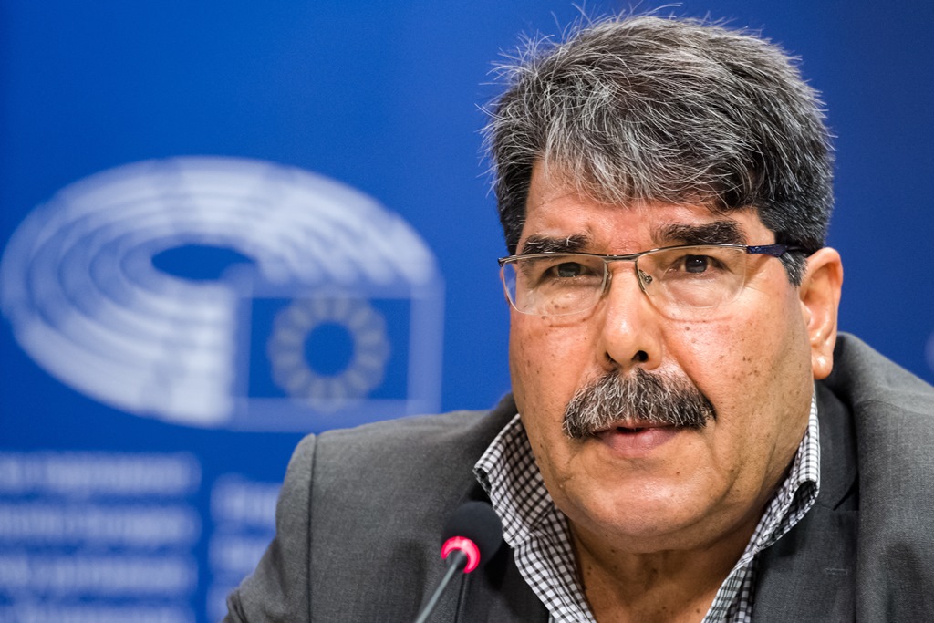 Ηγέτης των Κούρδων της Συρίας συνελήφθη στην Πράγα μετά από αίτημα της Άγκυρας