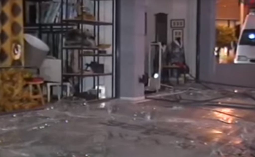 Χαλάνδρι: Προκάλεσαν έκρηξη σε κατάστημα με είδη σπιτιού για να το ληστέψουν (Video)