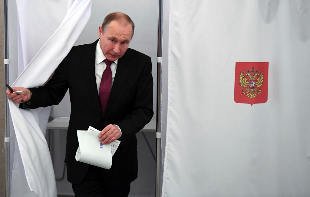 Ρωσία: Επανεκλέγεται ο Πούτιν με 73,9%  (εικόνες)