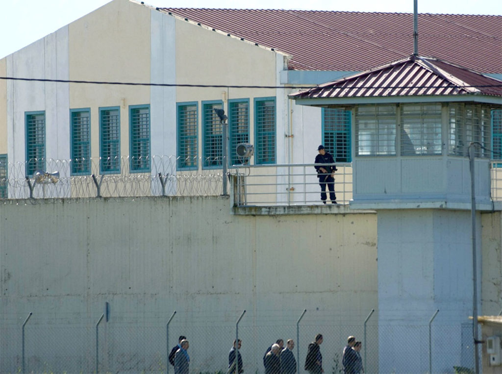 Φυλακές Τρικάλων: Θρίλερ με ομηρία αρχιφύλακα