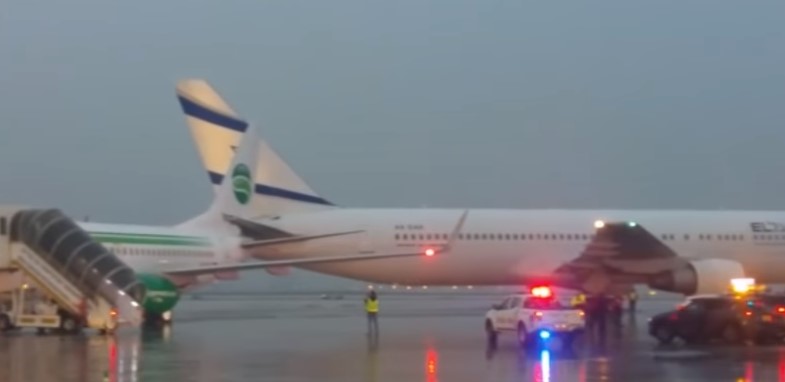 Ισραήλ: Δύο αεροπλάνα τράκαραν στο αεροδρόμιο (Video)